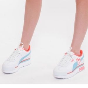 roma amor heart women's sneakers